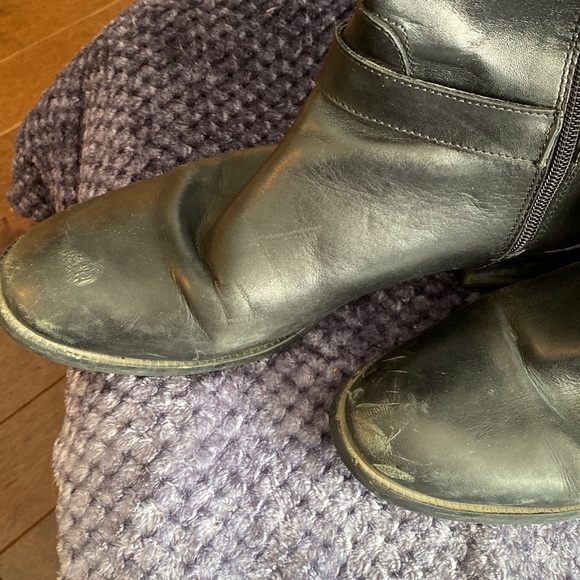 Pegaboo Black Leather Riding Boot - Picture 9 of 13